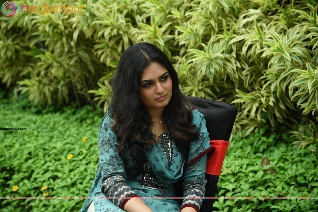 Prayaga Martin Actress hd photo