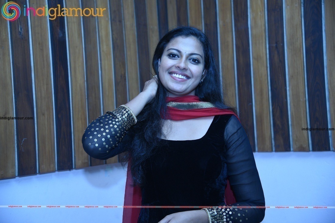 Anusree Actress hd photo