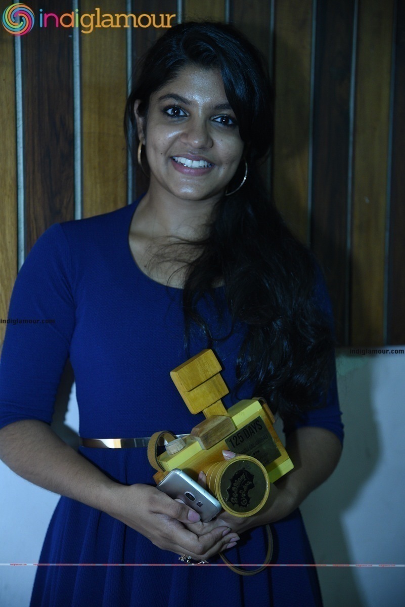 Aparna Balamurali Actress hd photo