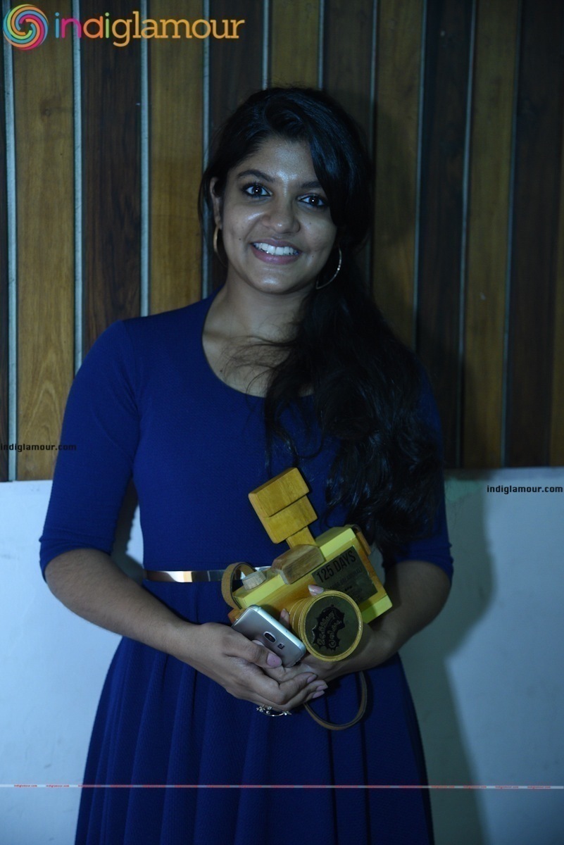 Aparna Balamurali Actress hd photo