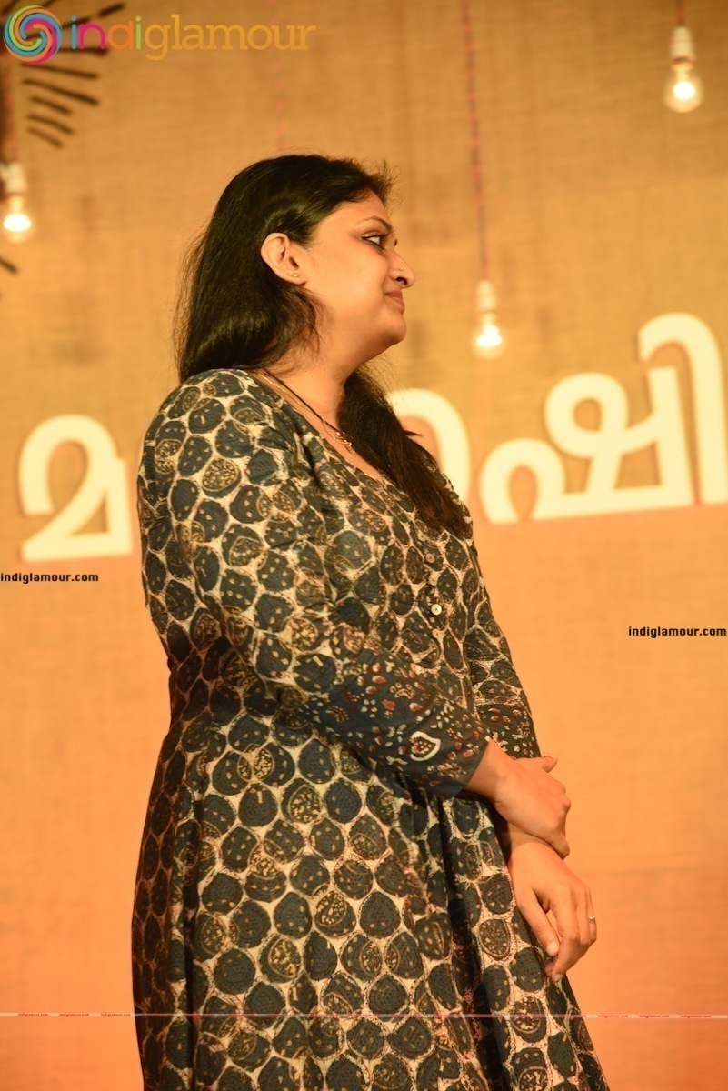 Geetu Mohandas Actress hd photo