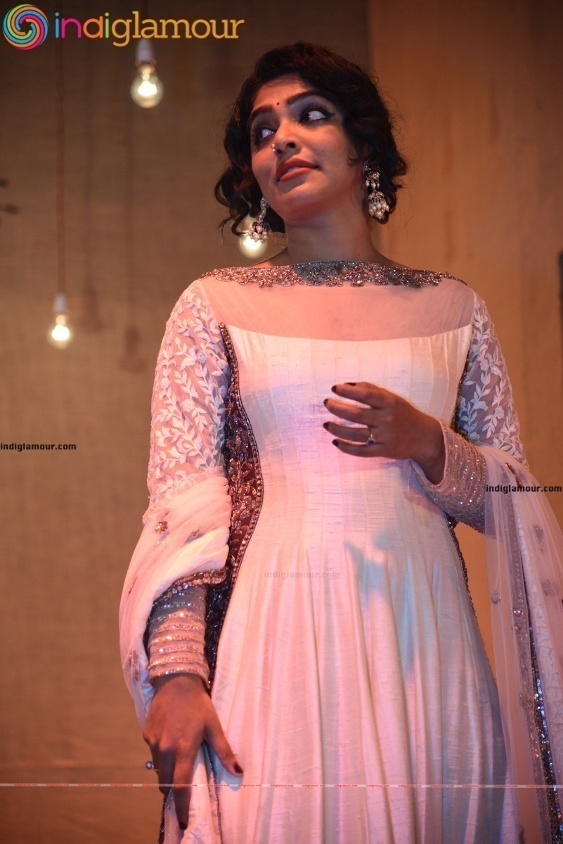 Rima Kallingal Actress hd photo