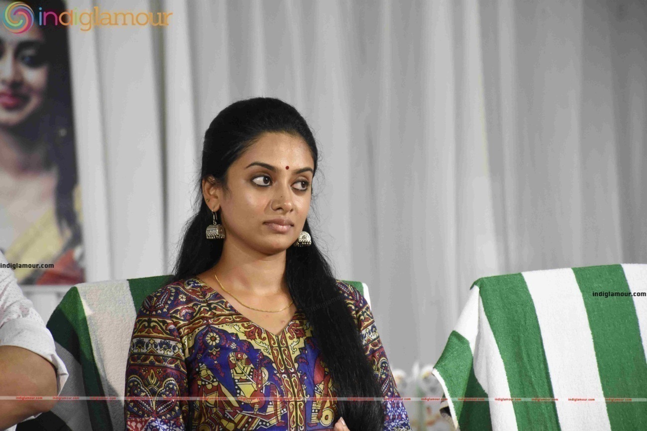 Gauthami Nair Actress hd photo