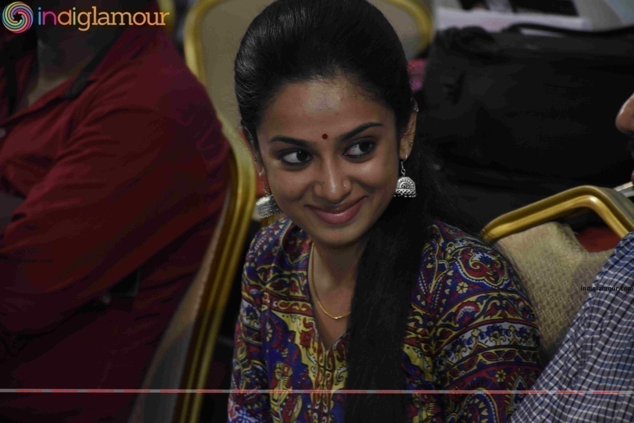 Gauthami Nair Actress hd photo