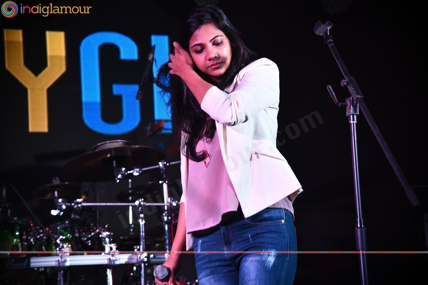 Madonna Sebastian Actress hd photo
