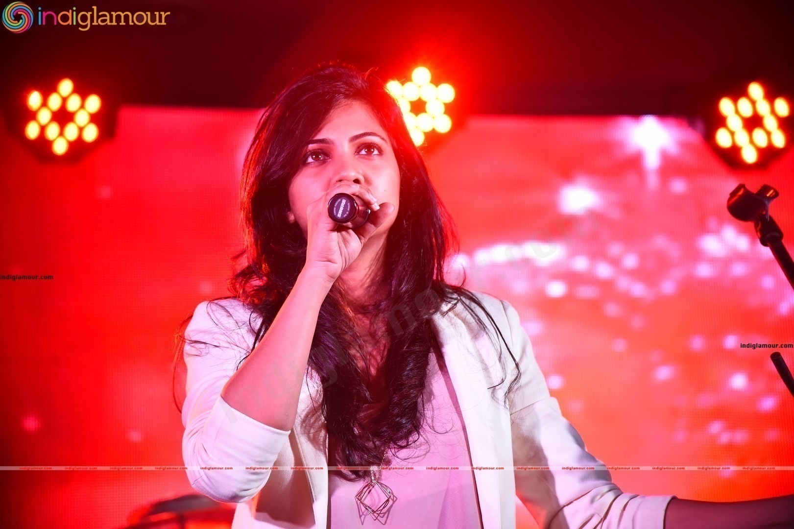Madonna Sebastian Actress hd photo