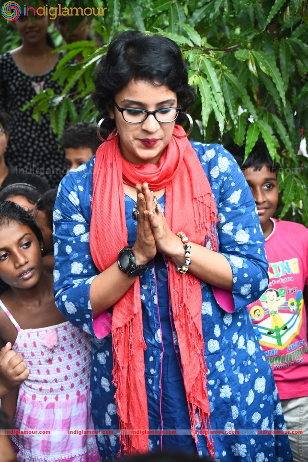 Aparna Gopinath Actress hd photo