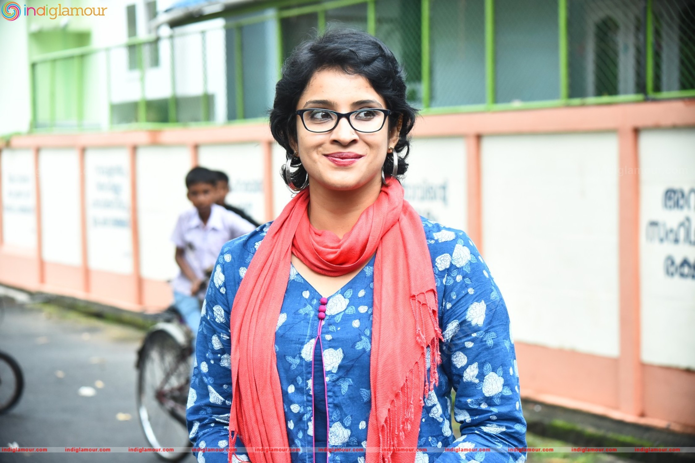 Aparna Gopinath Actress hd photo