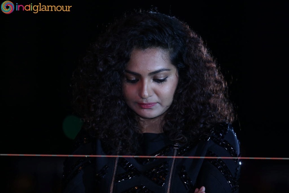 Parvathy Actress hd photo