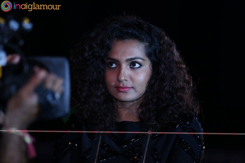 Parvathy Actress hd photo