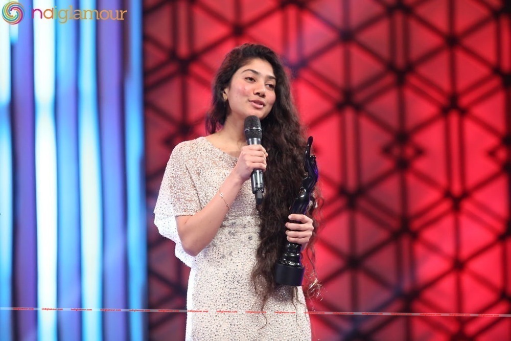 Sai Pallavi Actress hd photo
