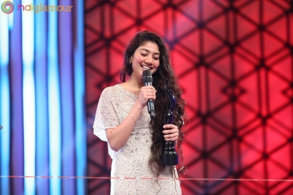 Sai Pallavi Actress hd photo