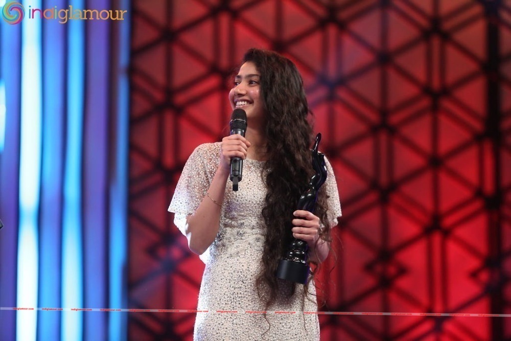 Sai Pallavi Actress hd photo