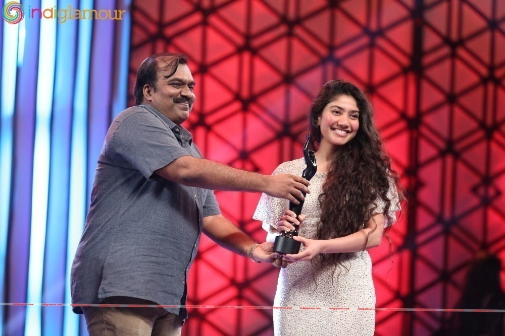 Sai Pallavi Actress hd photo