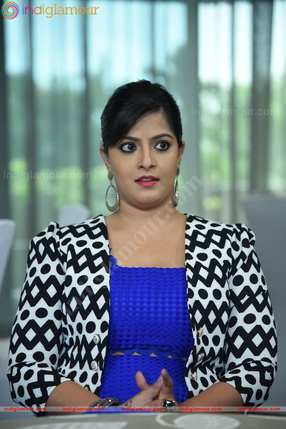 Varalaxmi Sarathkumar Actress hd photo