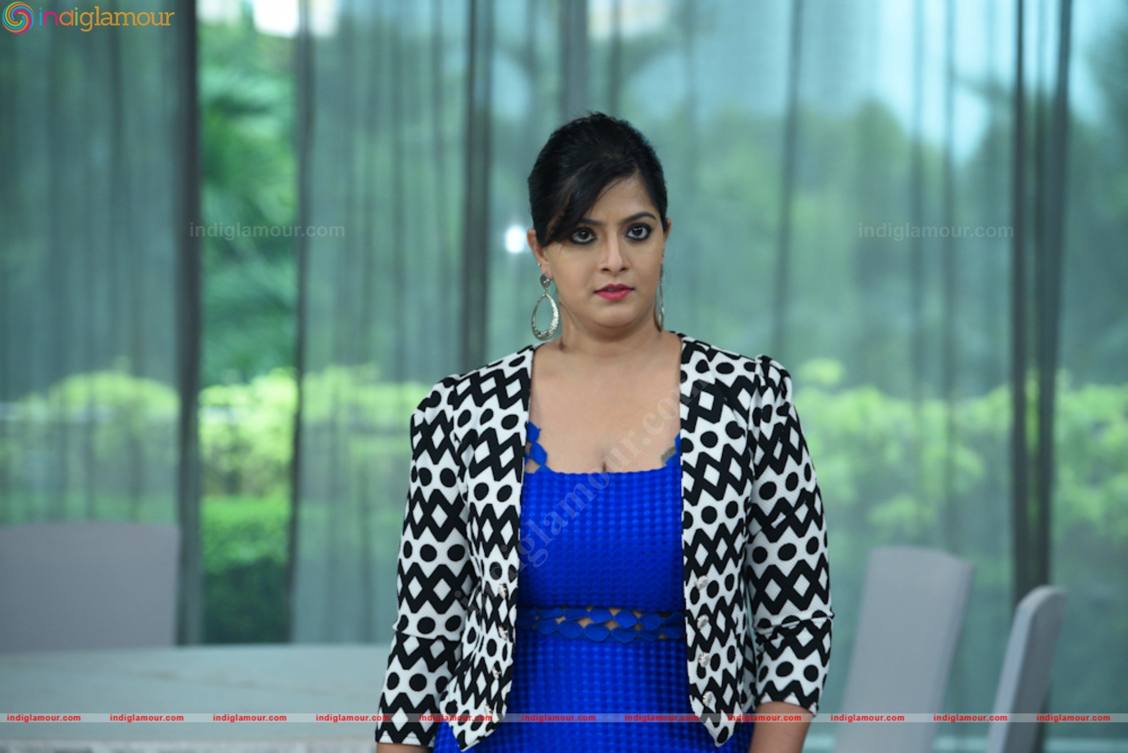 Varalaxmi Sarathkumar Actress hd photo