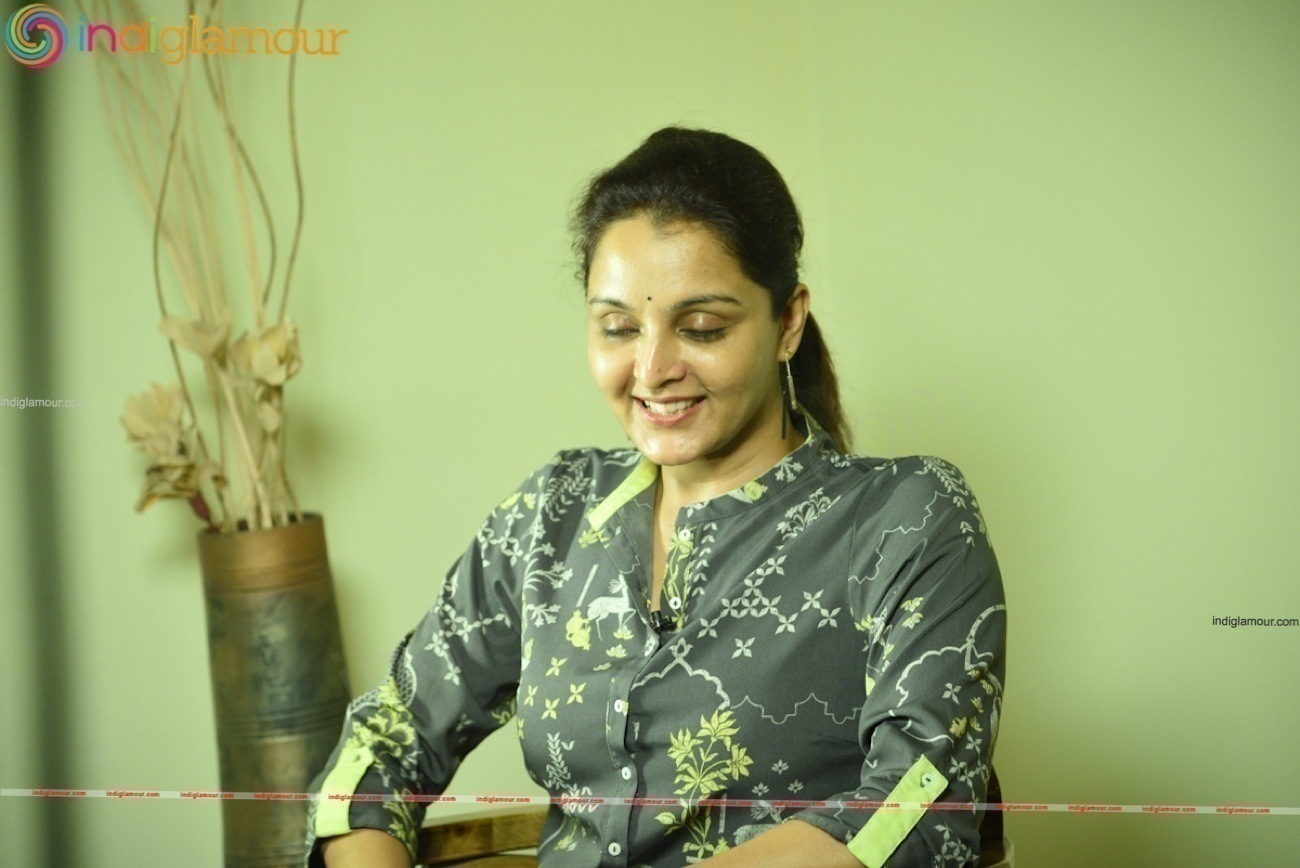 Manju Warrier Actress hd photo