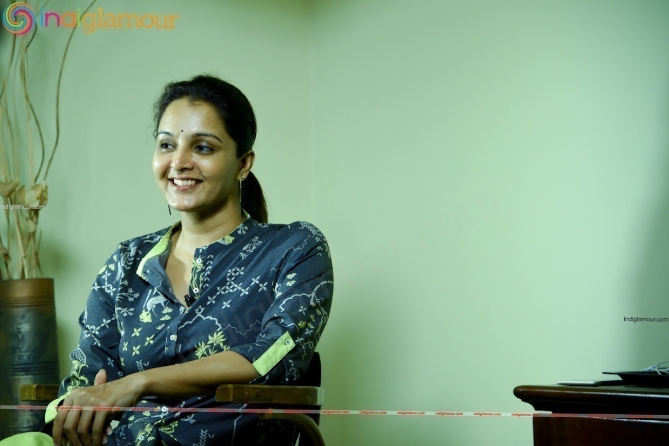 Manju Warrier Actress hd photo