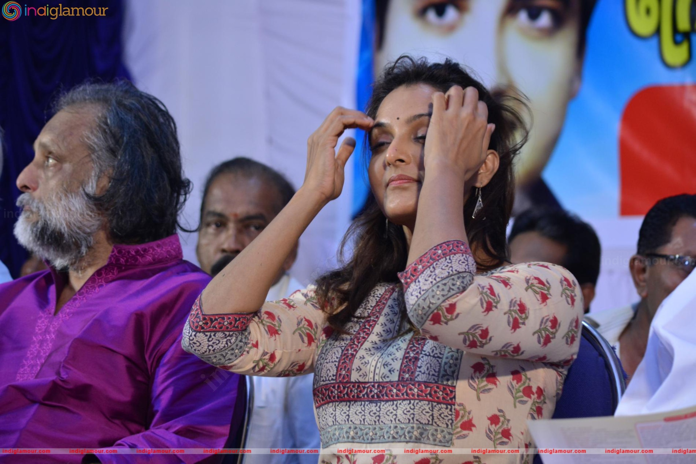 Manju Warrier Actress hd photo