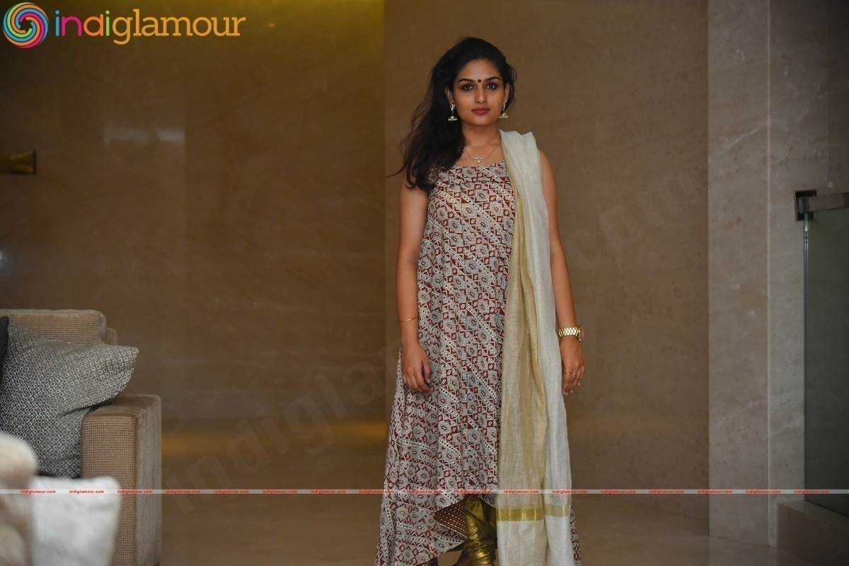 Prayaga Martin Actress hd photo