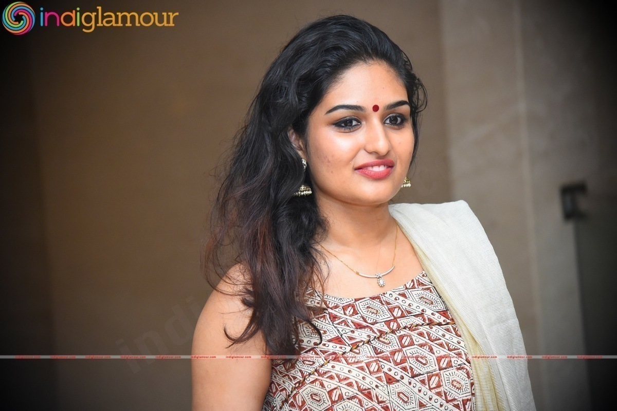 Prayaga Martin Actress hd photo
