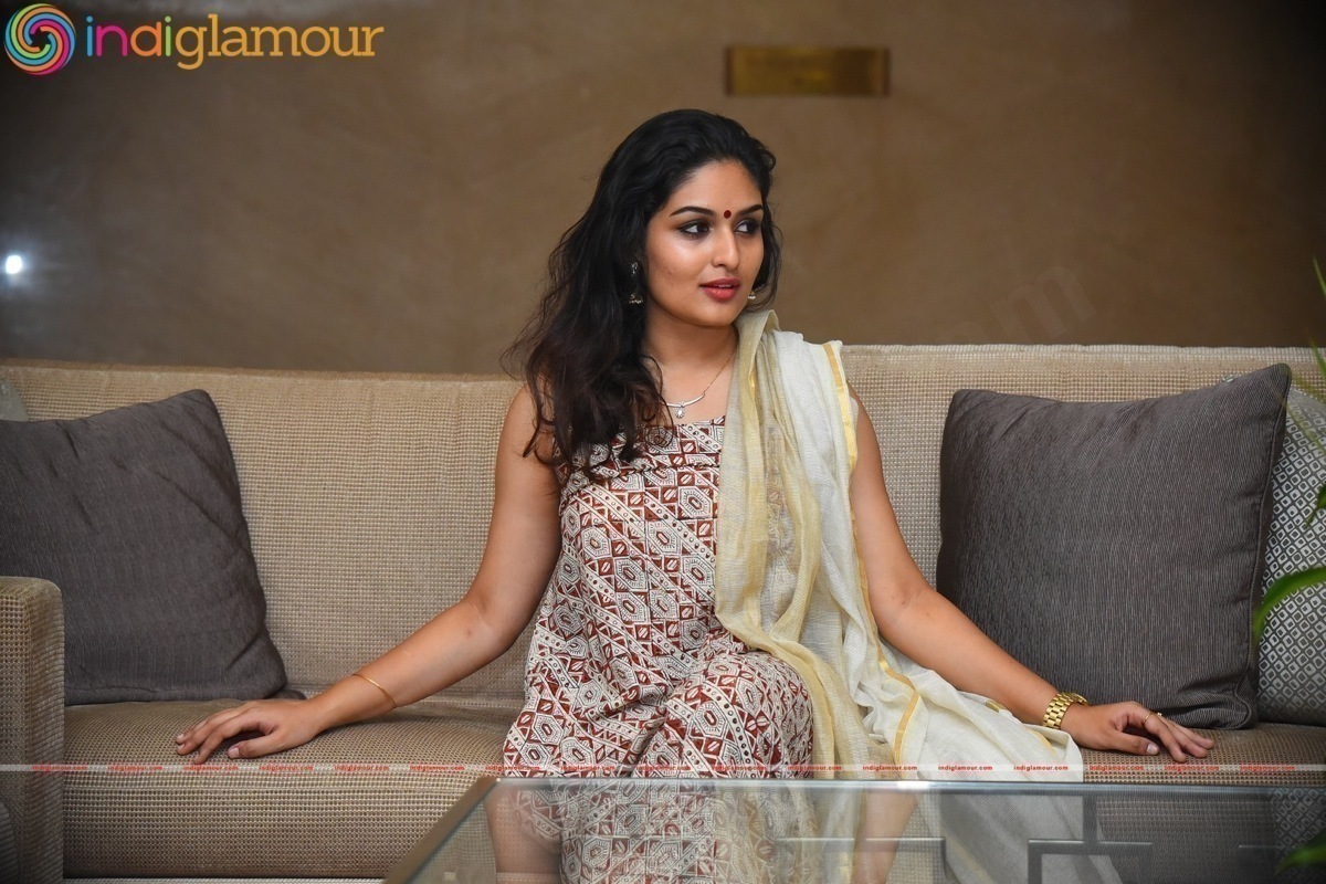 Prayaga Martin Actress hd photo