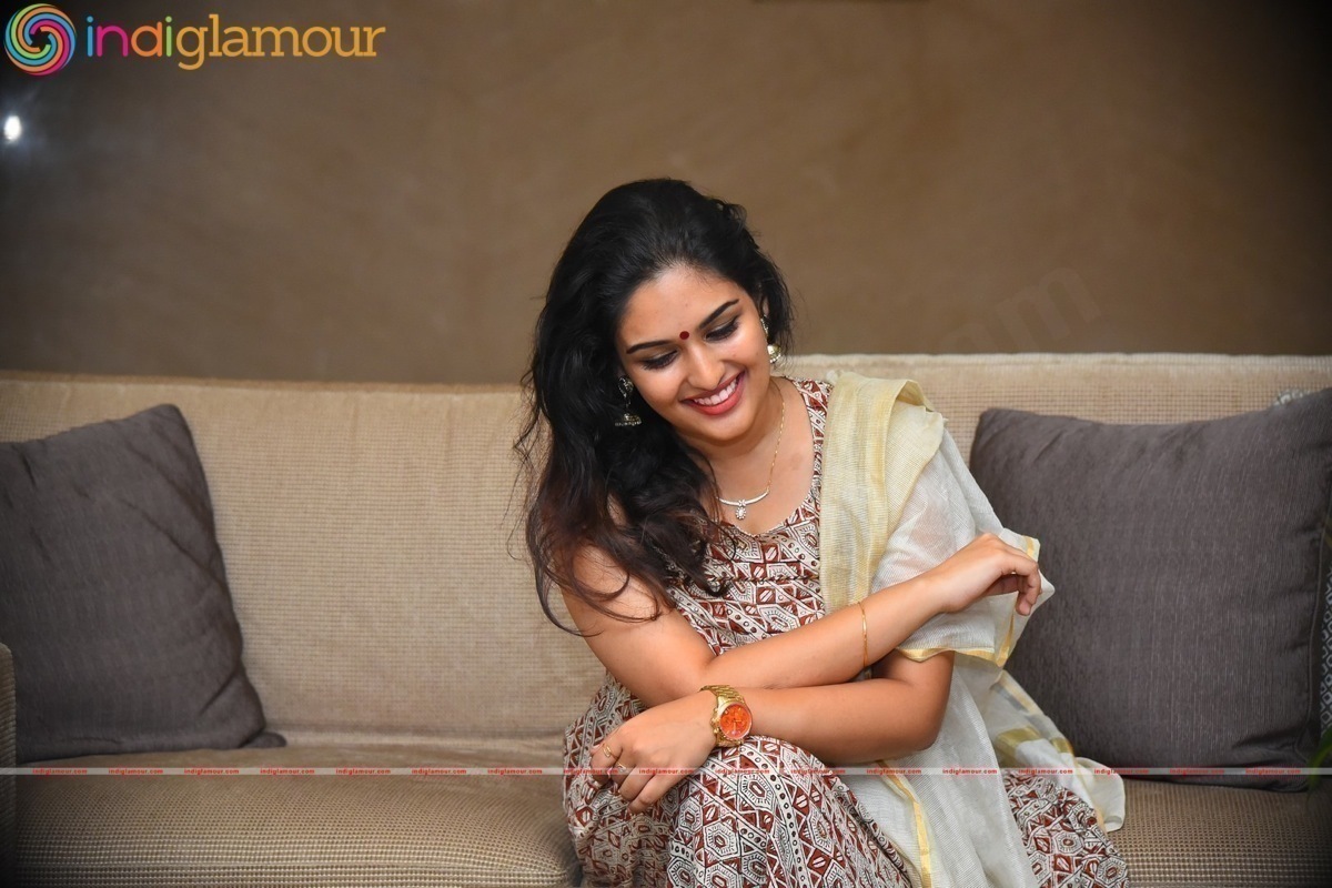 Prayaga Martin Actress hd photo