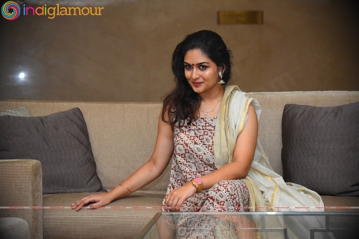 Prayaga Martin Actress hd photo