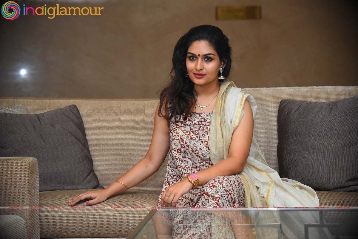 Prayaga Martin Actress hd photo