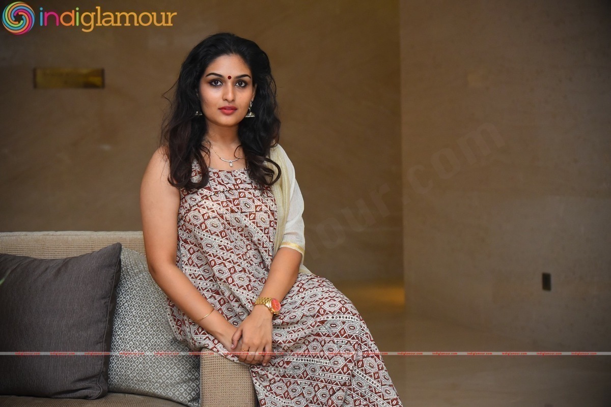 Prayaga Martin Actress hd photo