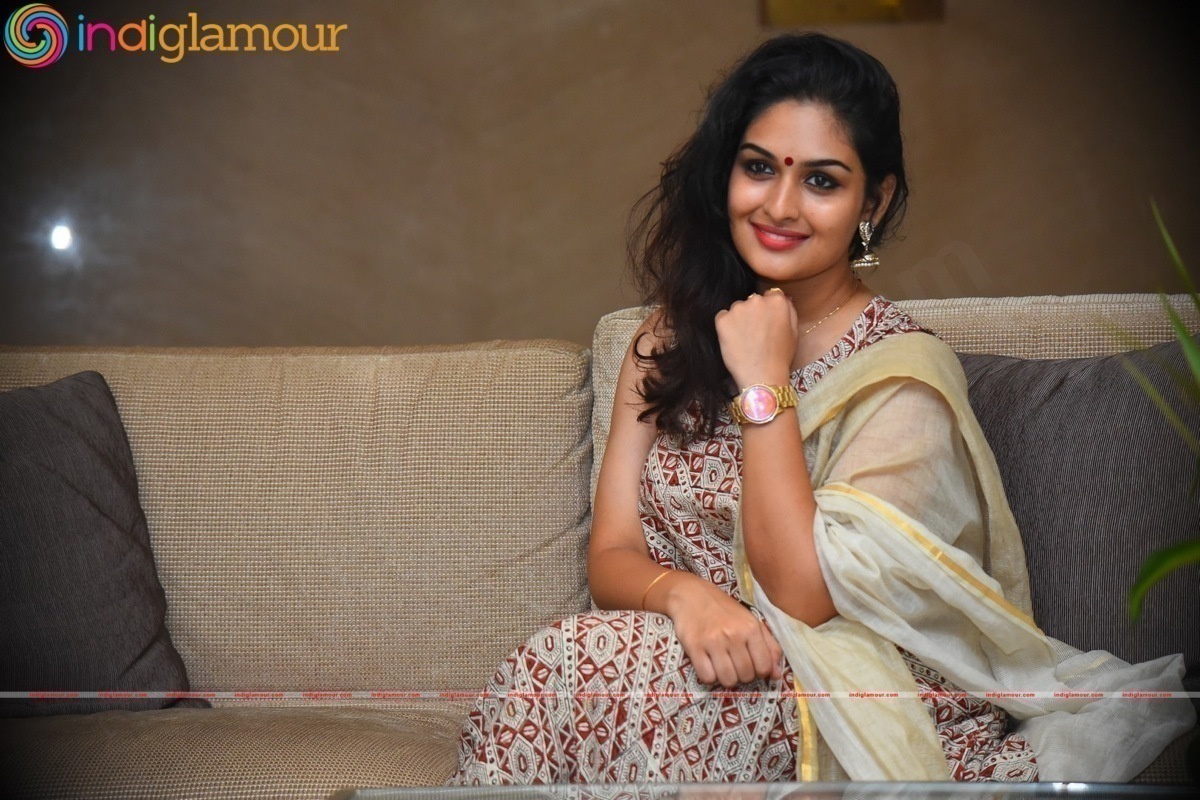 Prayaga Martin Actress hd photo