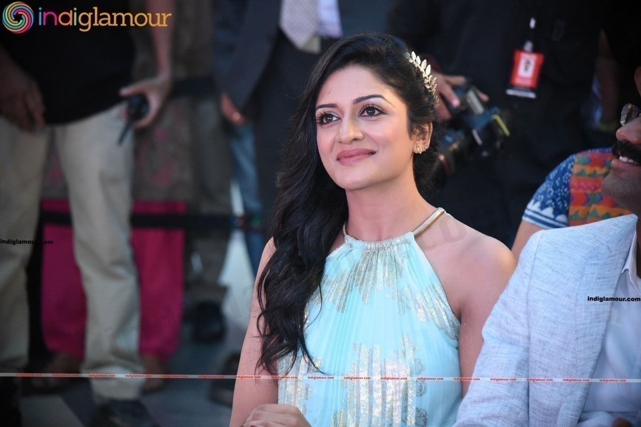 Vimala Raman Actress hd photo