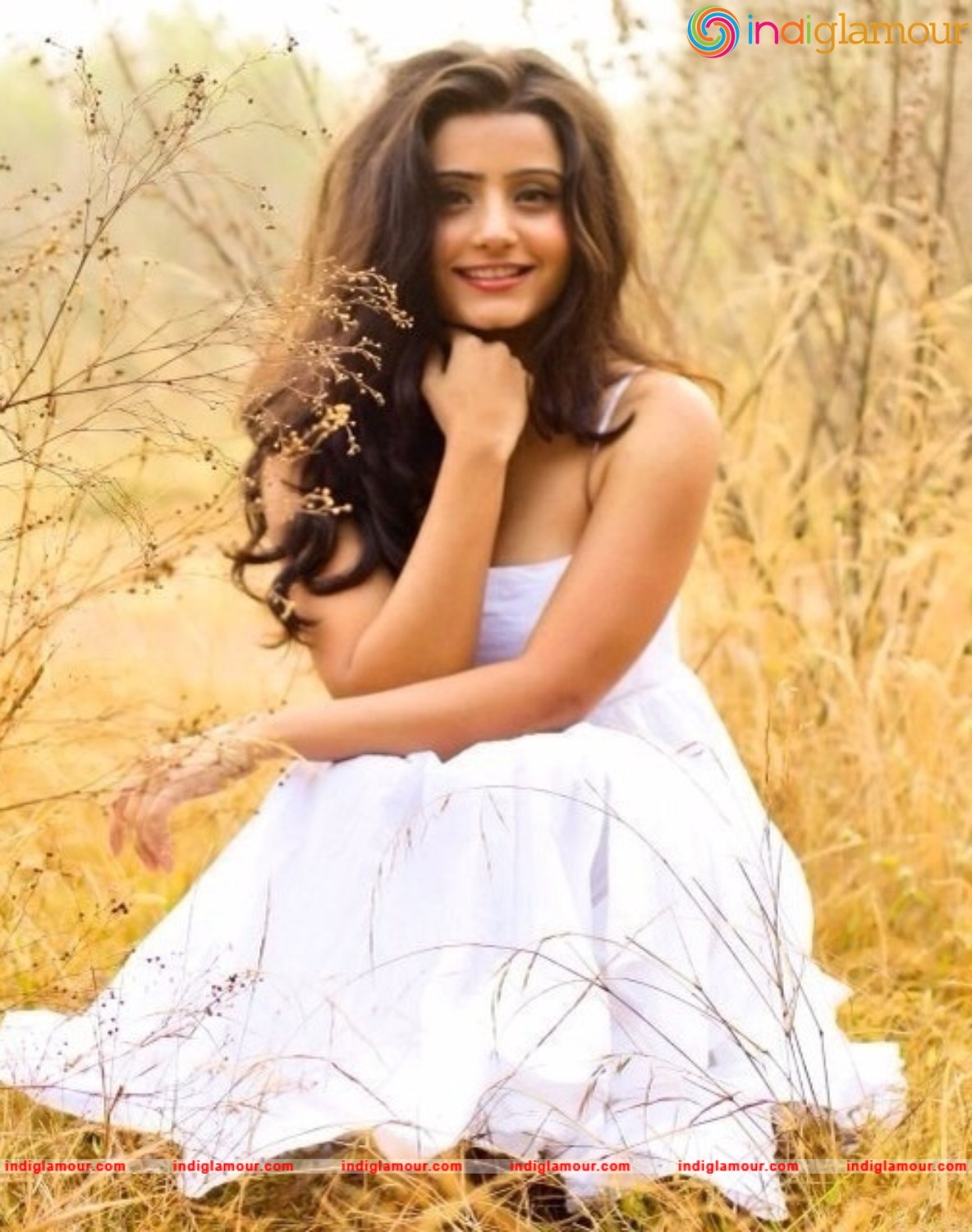 Aqsa Bhatt Actress hd photo