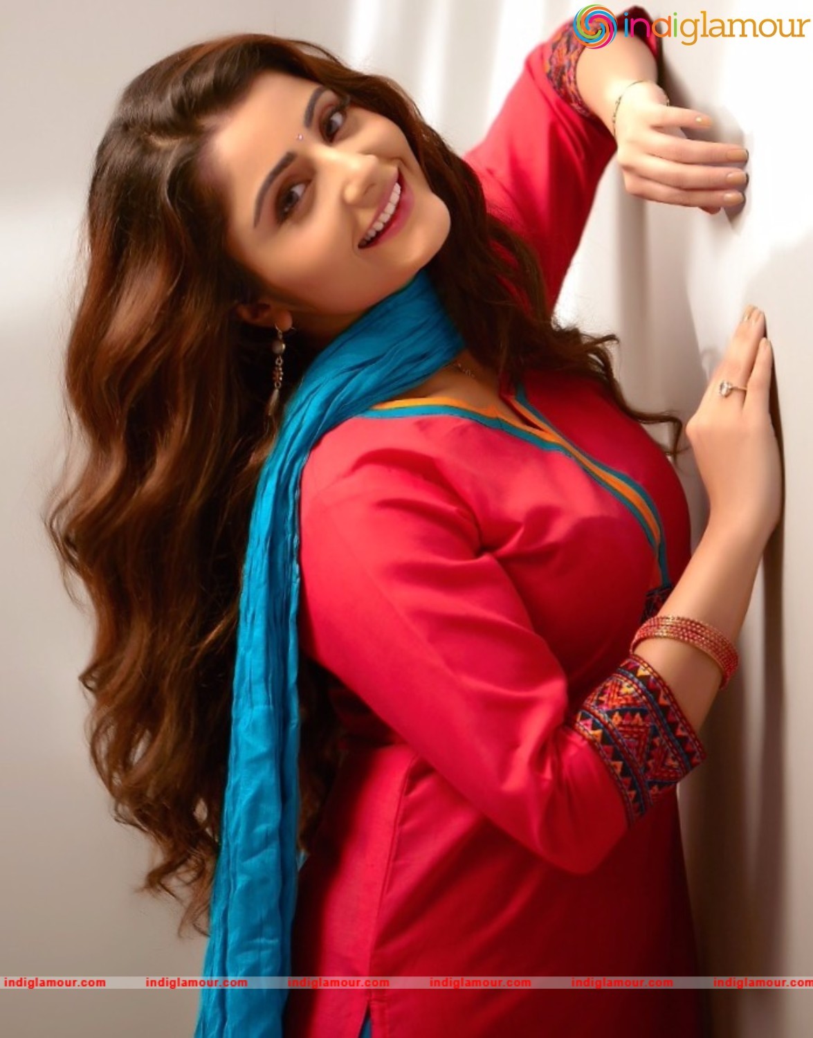 Aqsa Bhatt Actress hd photo