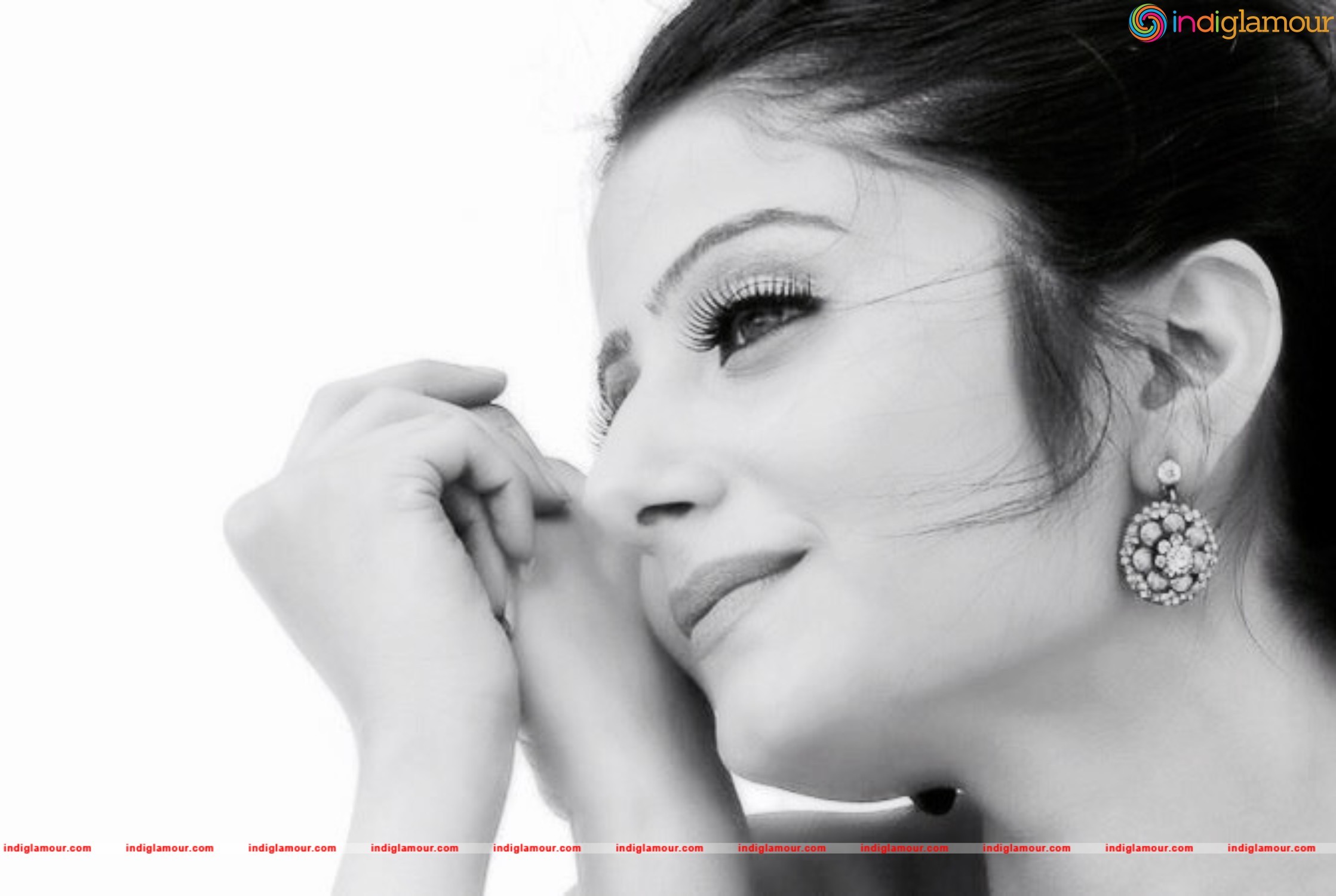 Aqsa Bhatt Actress hd photo