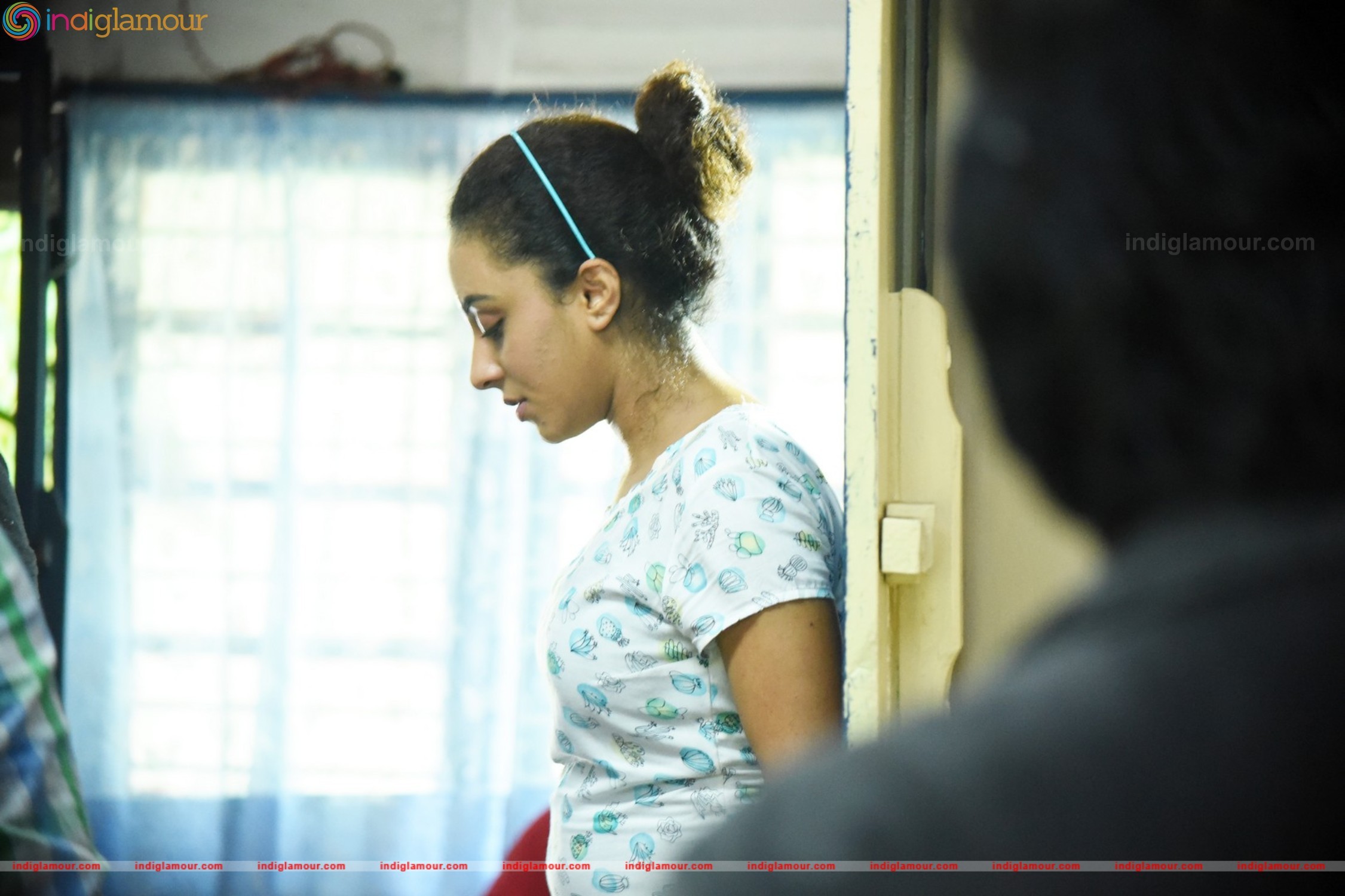 Pearle Maaney Actress hd photo