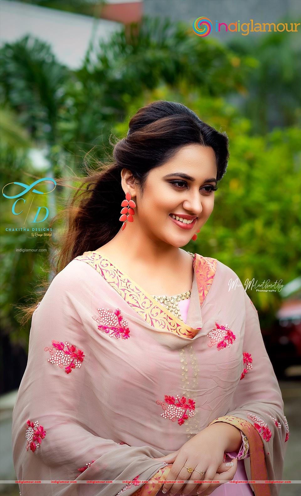 Miya George Actress hd photo