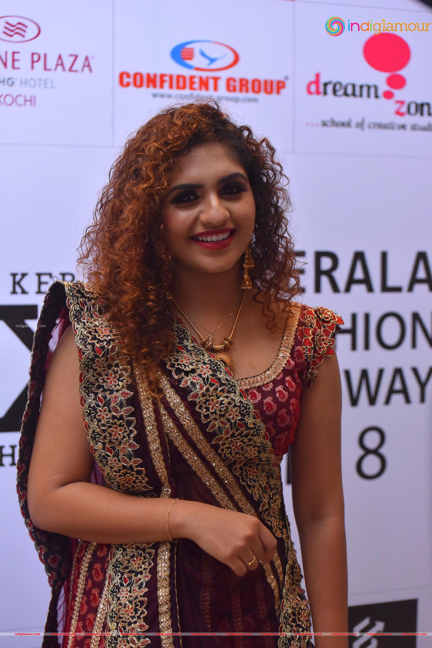 Noorin Shereef Actress hd photo