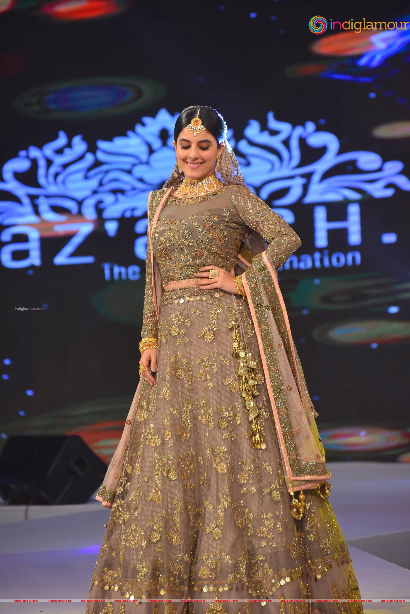 Isha Talwar Actress hd photo