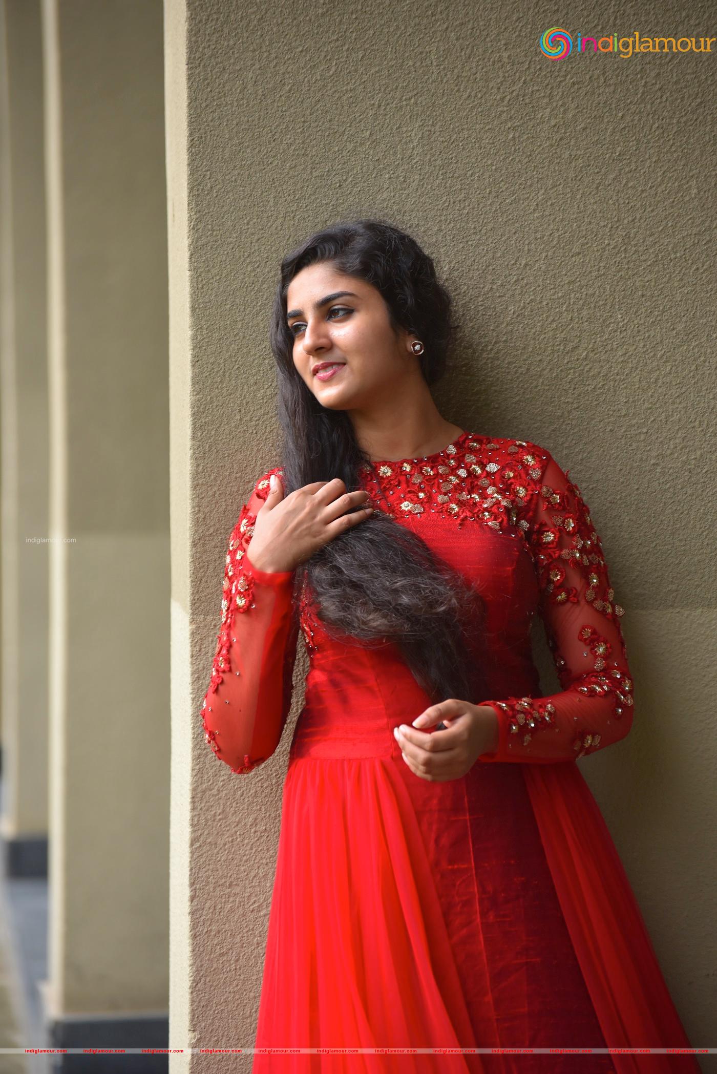 Krittika Pradeep Actress hd photo