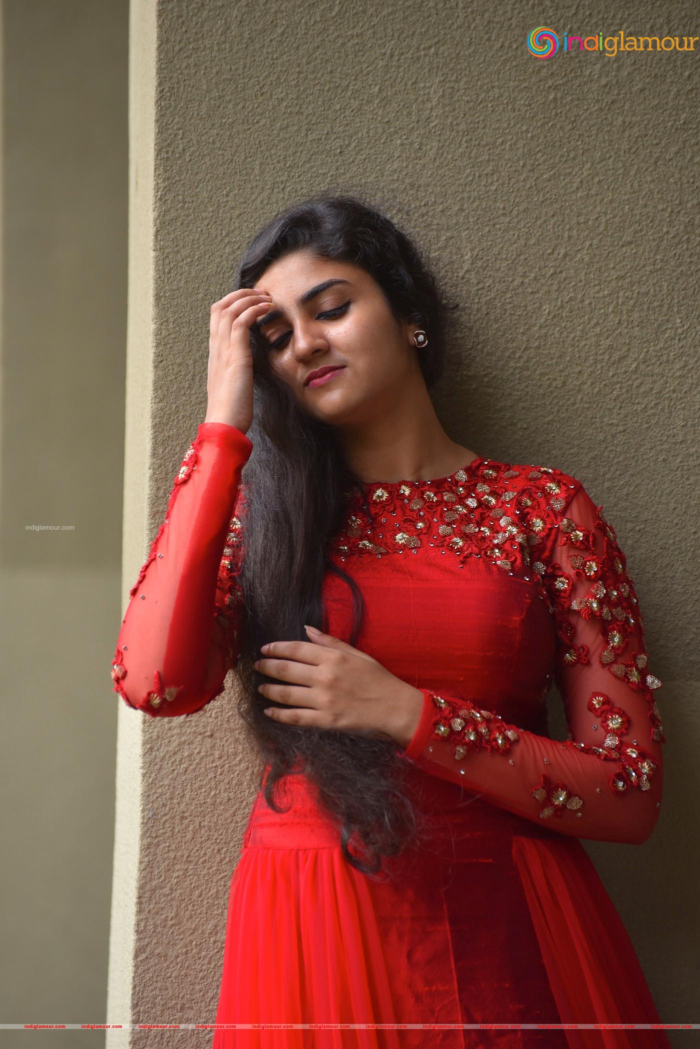 Krittika Pradeep Actress hd photo