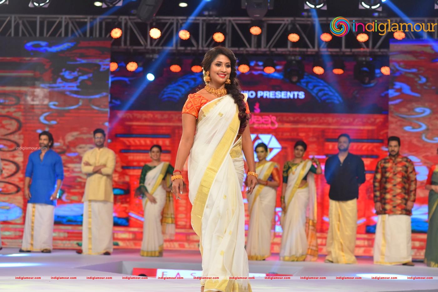 Navya Nair Actress hd photo