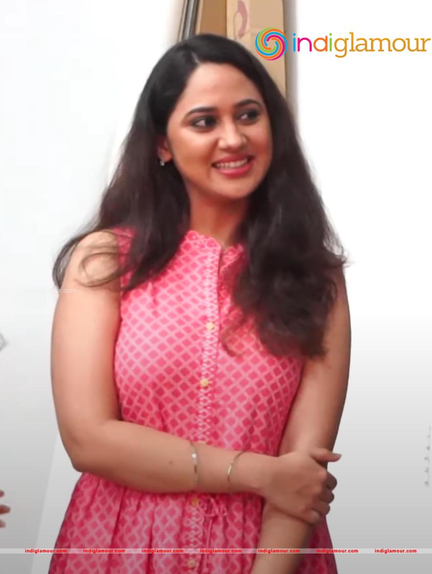 Miya George Actress hd photo