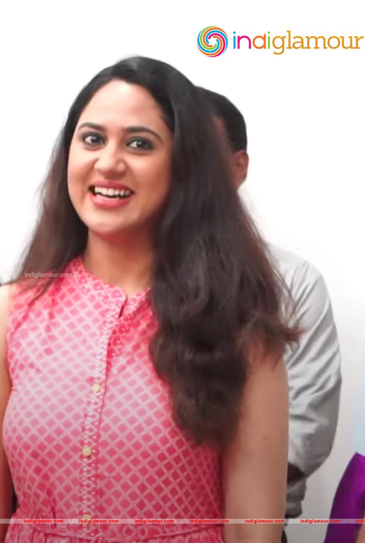 Miya George Actress hd photo