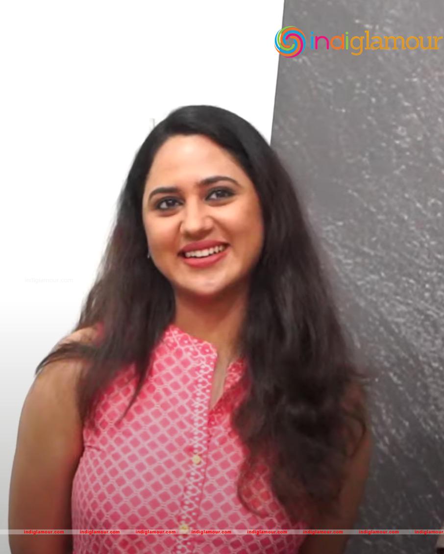 Miya George Actress hd photo