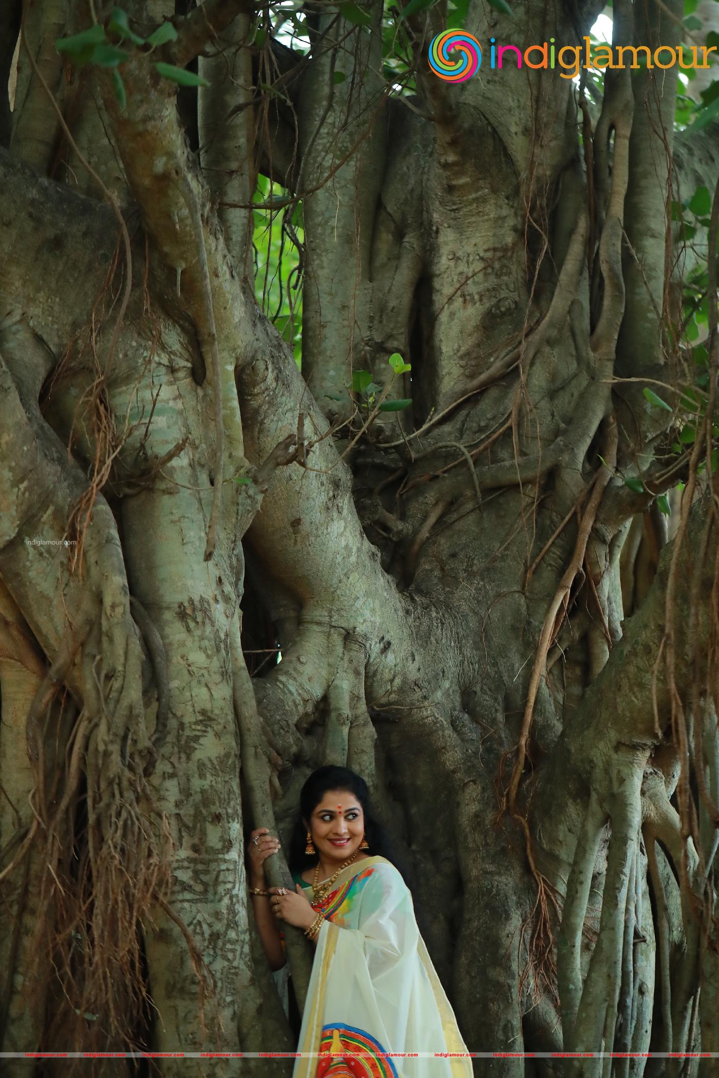Uma Nair Actress hd photo