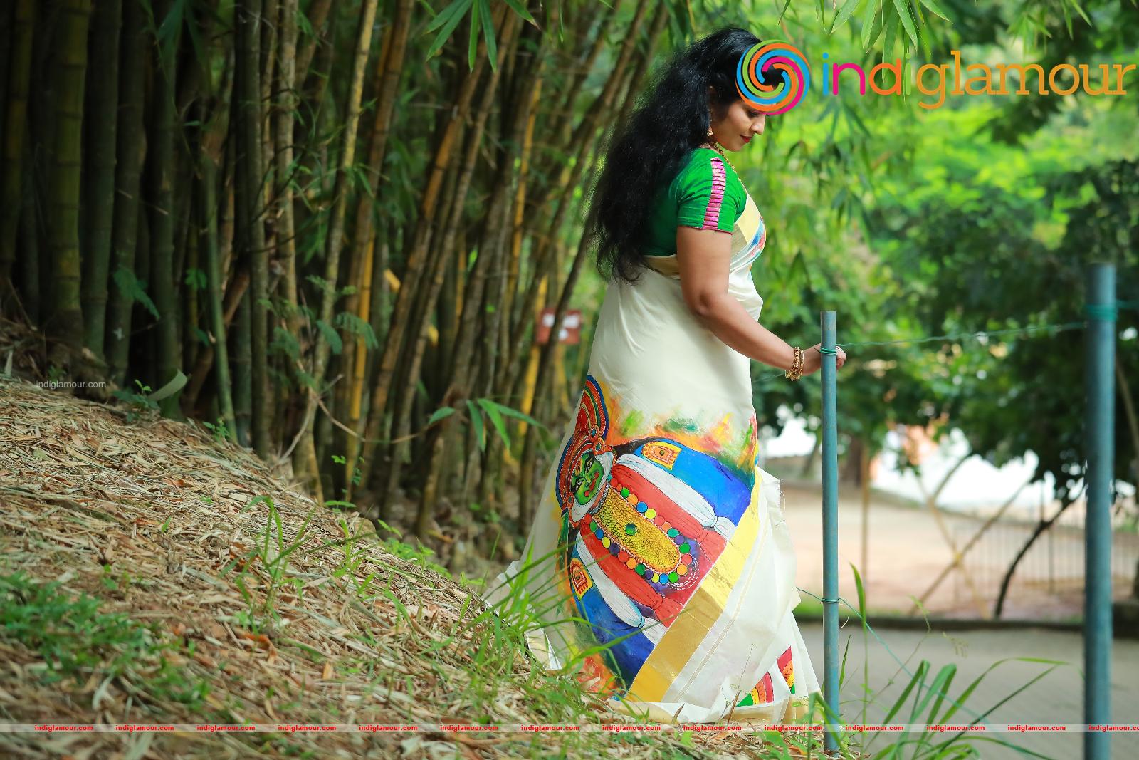 Uma Nair Actress hd photo