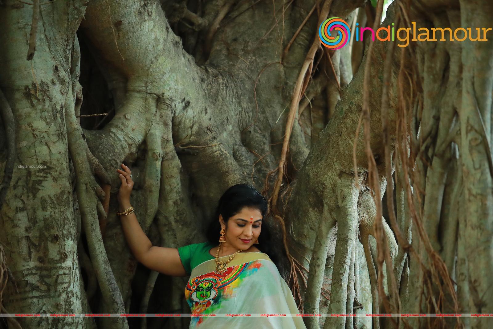 Uma Nair Actress hd photo