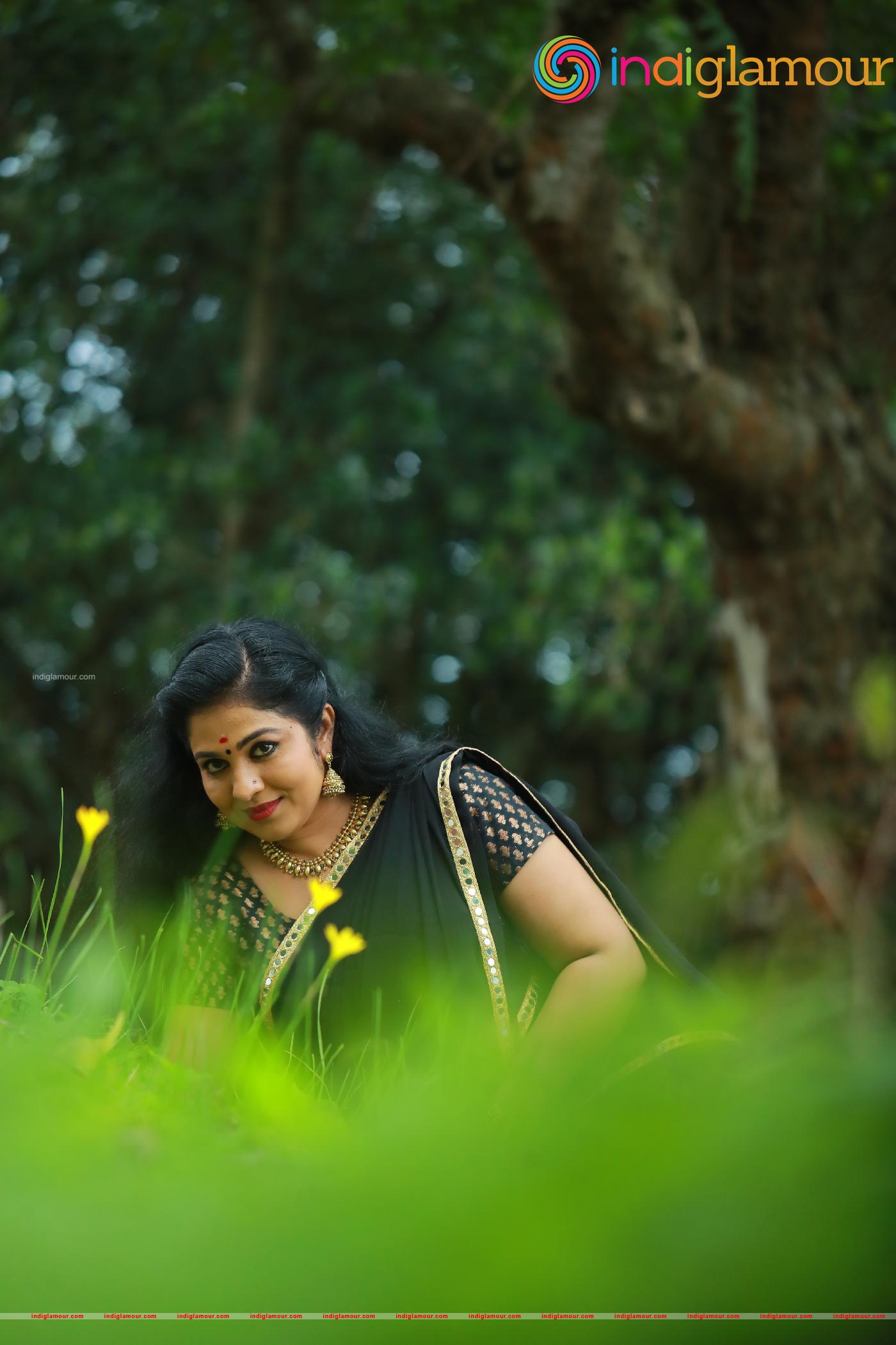 Uma Nair Actress hd photo
