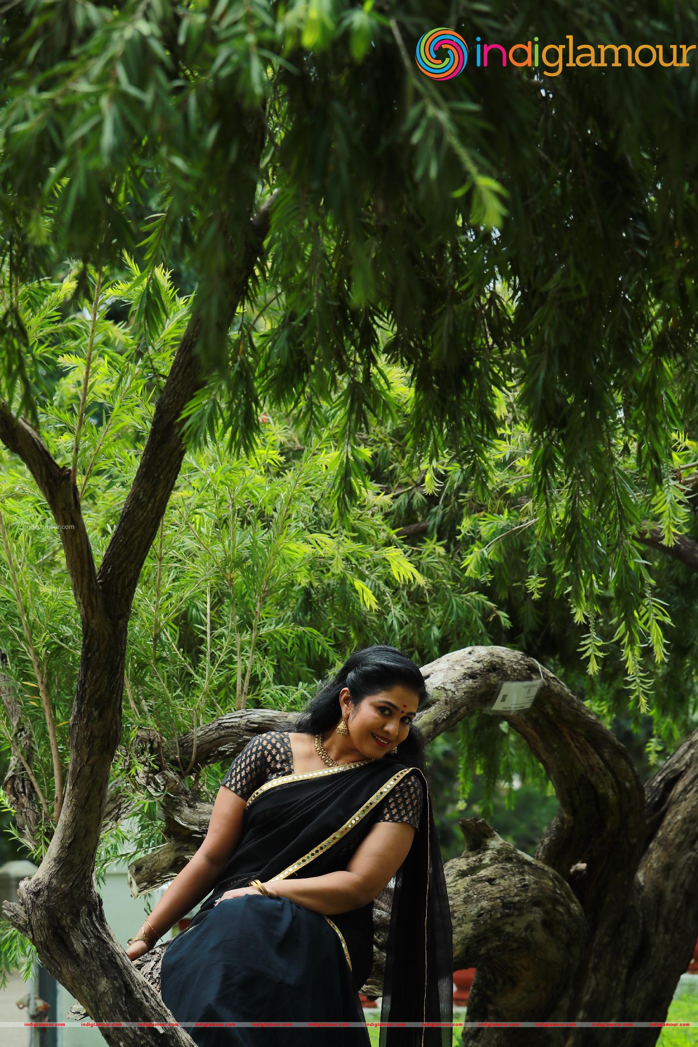 Uma Nair Actress hd photo